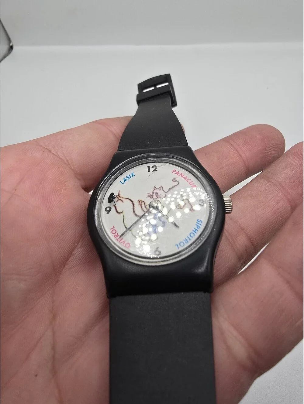Quartz Analog Cartoon Dial Watch White/Multicolor Dial Black Plastic Strap